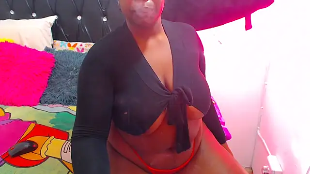 Snapshot of melanin_lizzy chatting on January 2026 05:22:01 AM melanin lizzy online show from January 2026 05:22:01 AM