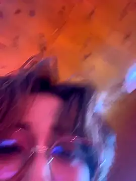 Snapshot of LilithMonette chatting on December 2025 03:45:02 AM LilithMonette online show from December 2025 03:45:02 AM