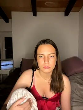 Snapshot of Sandrasnoww chatting on December 2025 08:17:01 PM Sandrasnoww online show from December 2025 08:17:01 PM