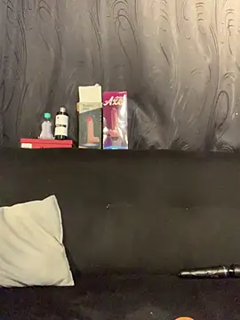 Dannii- online show from February 2026 01:02:02 AM