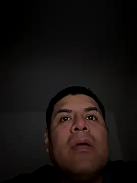 Snapshot of Pelotas2000 chatting on December 2025 06:19:02 AM Pelotas2000 online show from December 2025 06:19:02 AM