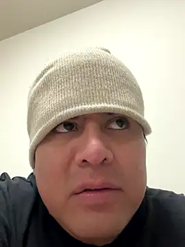 Snapshot of Pelotas2000 chatting on December 2025 07:58:02 AM Pelotas2000 online show from December 2025 07:58:02 AM