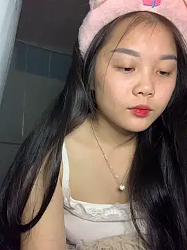 Snapshot of Baa-bee22 chatting on November 2025 05:17:02 AM Baa-bee22 online show from November 2025 05:17:02 AM