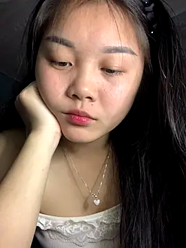 Snapshot of Baa-bee22 chatting on November 2025 05:54:01 AM Baa-bee22 online show from November 2025 05:54:01 AM