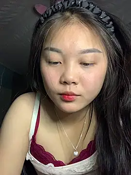 Snapshot of Baa-bee22 chatting on November 2025 05:33:01 AM Baa-bee22 online show from November 2025 05:33:01 AM