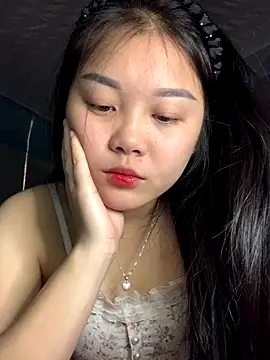 Snapshot of Baa-bee22 chatting on December 2025 04:17:02 AM Baa-bee22 online show from December 2025 04:17:02 AM