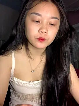 Snapshot of Baa-bee22 chatting on December 2025 04:11:02 AM Baa-bee22 online show from December 2025 04:11:02 AM