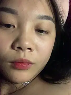 Snapshot of Baa-bee22 chatting on December 2025 05:13:01 AM Baa-bee22 online show from December 2025 05:13:01 AM