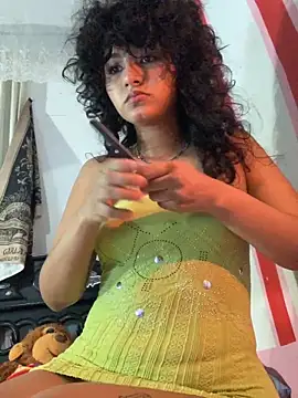 Snapshot of justcallmemargo chatting on December 2025 01:33:02 AM justcallmemargo online show from December 2025 01:33:02 AM