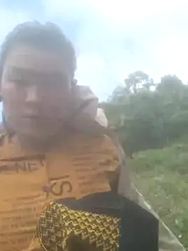 Snapshot of meomeo-00 chatting on November 2025 02:21:01 AM meomeo-00 online show from November 2025 02:21:01 AM