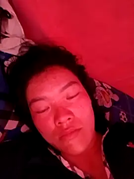 Snapshot of meomeo-00 chatting on December 2025 12:04:01 AM meomeo-00 online show from December 2025 12:04:01 AM