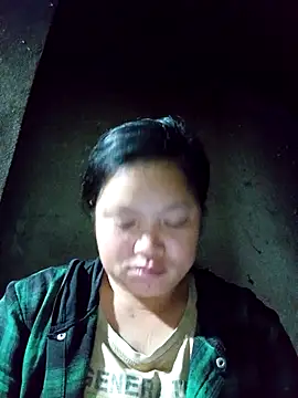 Ava-120 online show from November 2025 08:46:02 PM