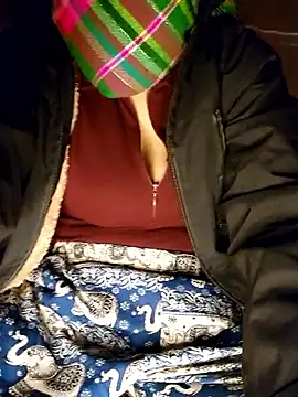 Snapshot of Xiu-L chatting on January 2026 02:13:01 AM Xiu-L online show from January 2026 02:13:01 AM