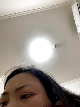 Snapshot of water-h chatting on December 2025 01:38:02 PM water-h online show from December 2025 01:38:02 PM