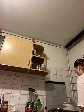 AmberRosewood online show from March 2026 04:45:01 PM