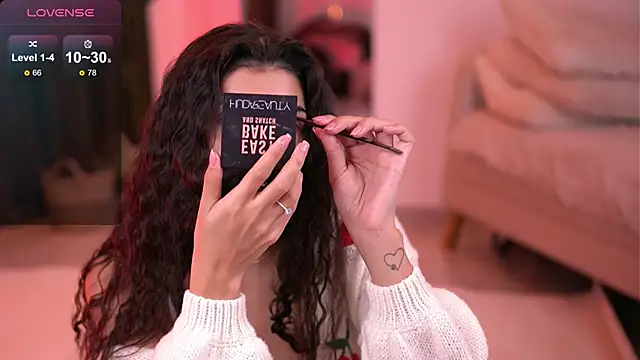 LuvCaprice online show from November 2025 05:30:02 AM