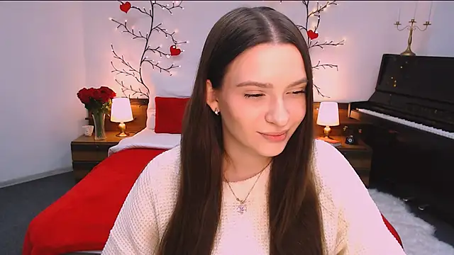 Snapshot of charming_berry chatting on November 2025 01:11:01 PM charming berry online show from November 2025 01:11:01 PM