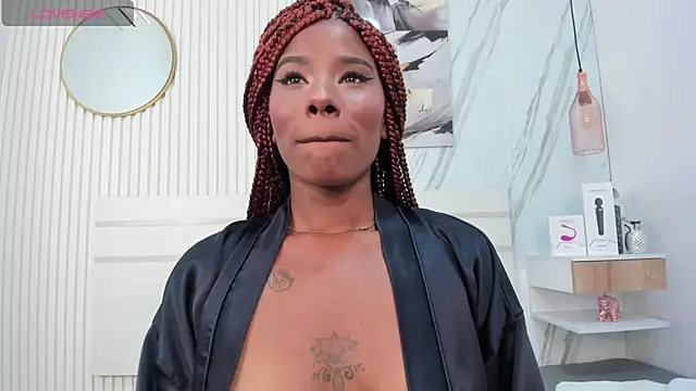 Snapshot of Afro_Luna chatting on December 2025 11:26:02 AM Afro Luna online show from December 2025 11:26:02 AM