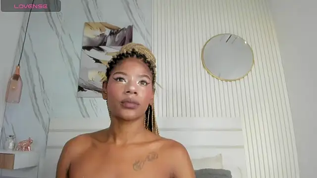 Afro Luna online show from May 2026 11:08:02 AM