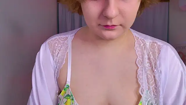 Snapshot of melissa___moore chatting on December 2025 06:12:02 AM melissa moore online show from December 2025 06:12:02 AM