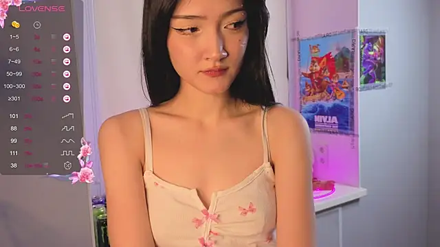 Snapshot of yung_leana chatting on December 2025 07:41:01 PM yung leana online show from December 2025 07:41:01 PM