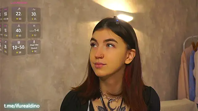 Snapshot of KaKotowski chatting on January 2026 06:30:02 AM KaKotowski online show from January 2026 06:30:02 AM