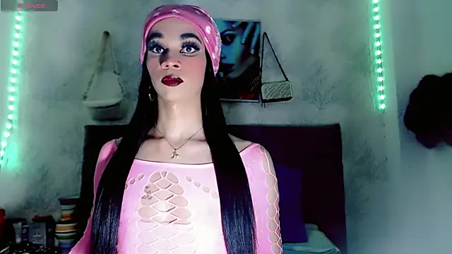 Snapshot of Karla_hot777 chatting on November 2025 04:07:02 PM Karla hot777 online show from November 2025 04:07:02 PM