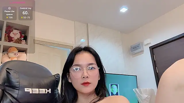 Achix58 online show from March 2026 04:00:01 PM