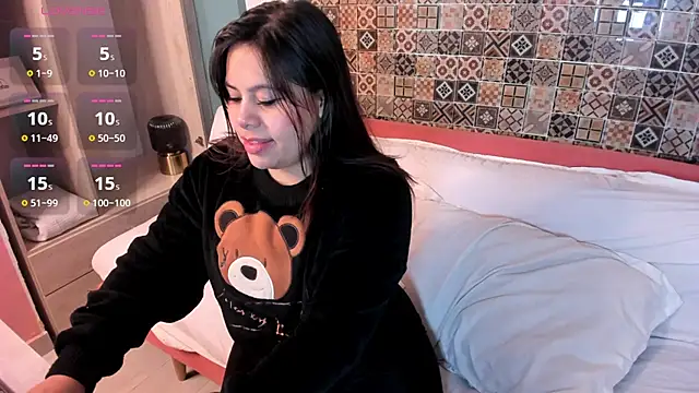 Snapshot of luna_velvett_ chatting on December 2025 11:15:01 AM luna velvett online show from December 2025 11:15:01 AM