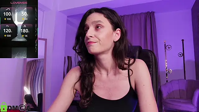 Snapshot of AnnaHarperX chatting on December 2025 06:03:01 PM AnnaHarperX online show from December 2025 06:03:01 PM