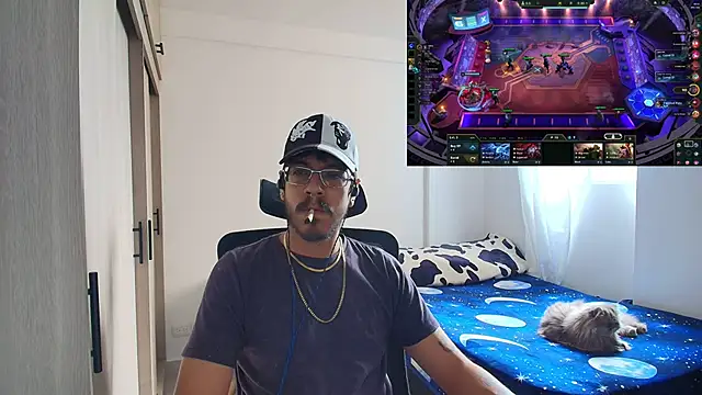 Snapshot of naitt_ chatting on December 2025 06:15:01 PM naitt online show from December 2025 06:15:01 PM