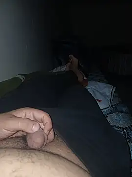 Snapshot of ouchenshadow2975 chatting on November 2025 12:47:01 AM ouchenshadow2975 online show from November 2025 12:47:01 AM