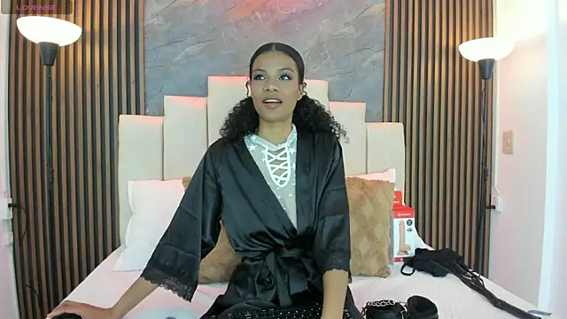 Snapshot of catiusca_reyes_03 chatting on November 2025 01:36:02 PM catiusca reyes 03 online show from November 2025 01:36:02 PM