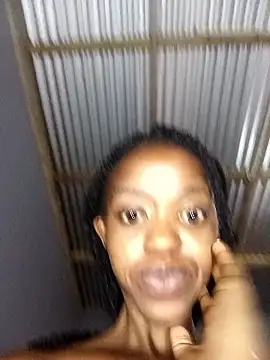 Snapshot of MNCANYANA chatting on January 2026 06:48:01 AM MNCANYANA online show from January 2026 06:48:01 AM