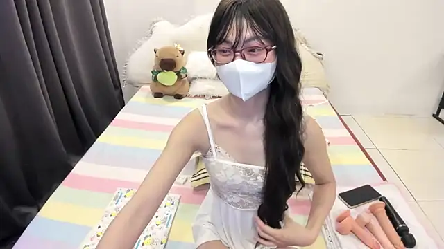 Teahyee online show from March 2026 01:34:01 PM