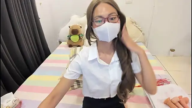 Teahyee online show from May 2026 07:48:01 AM