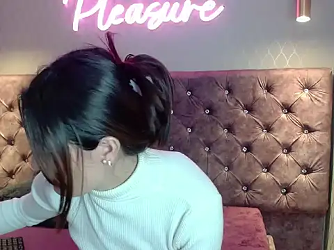 CataleyaDamourx online show from December 2025 11:26:02 AM