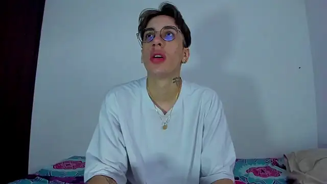 Snapshot of Dio__morningstar chatting on December 2025 12:54:01 PM Dio morningstar online show from December 2025 12:54:01 PM