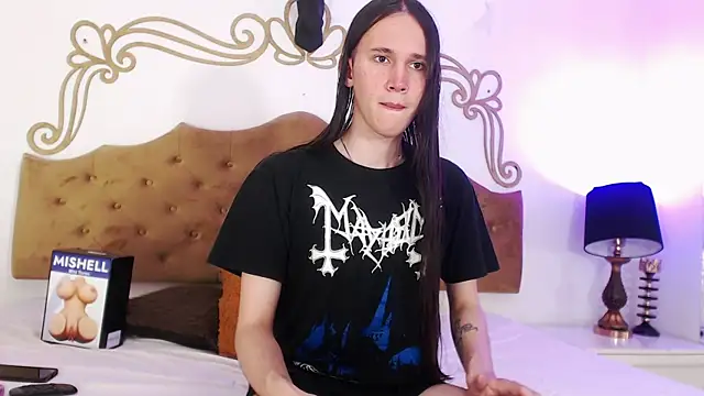 Snapshot of abysskingg chatting on November 2025 12:38:02 PM abysskingg online show from November 2025 12:38:02 PM