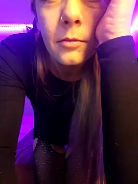 Snapshot of Drowning667 chatting on November 2025 05:34:02 PM Drowning667 online show from November 2025 05:34:02 PM