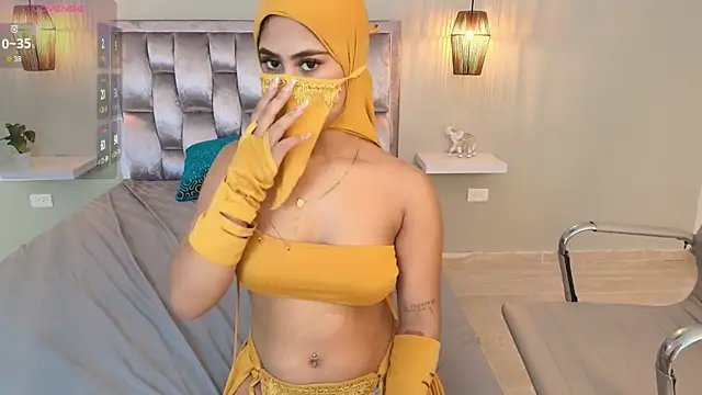 Snapshot of Natash_khalal chatting on December 2025 09:02:01 PM Natash khalal online show from December 2025 09:02:01 PM