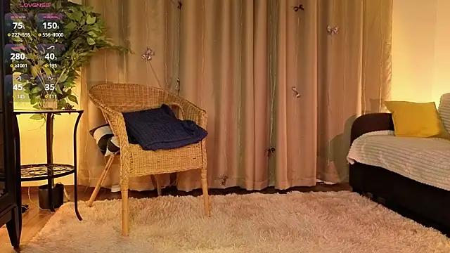 RozanneJordan online show from February 2026 05:24:01 PM