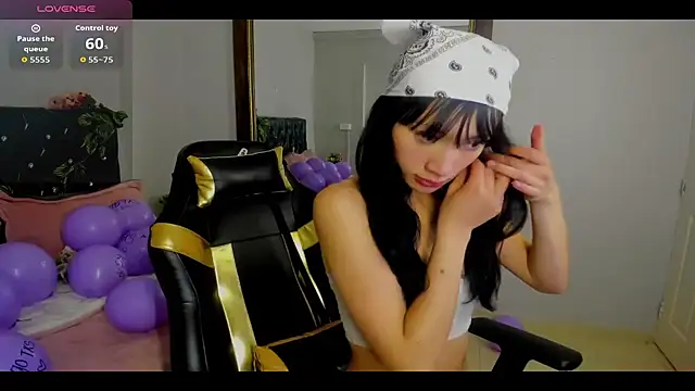 Snapshot of merolinegp chatting on December 2025 07:54:02 PM merolinegp online show from December 2025 07:54:02 PM