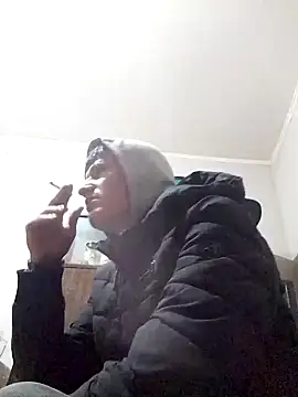 Snapshot of uiuftyrrtydre chatting on November 2025 08:47:01 AM uiuftyrrtydre online show from November 2025 08:47:01 AM