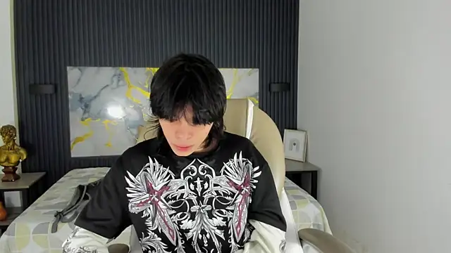 Snapshot of Sylasfrost chatting on December 2025 07:42:02 PM Sylasfrost online show from December 2025 07:42:02 PM