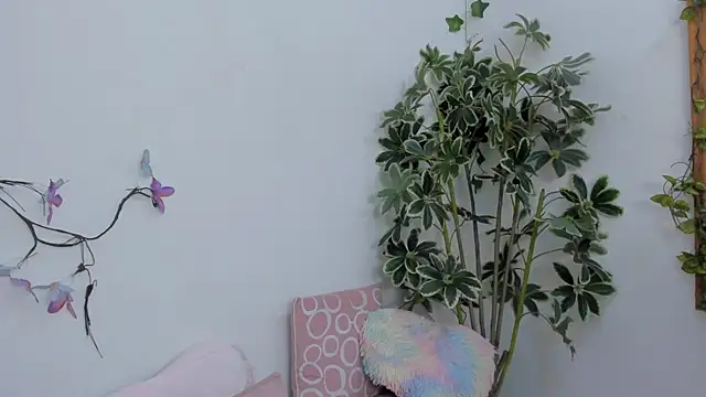 Snapshot of MarieTaylor_ chatting on July 2026 06:22:01 PM MarieTaylor online show from July 2026 06:22:01 PM