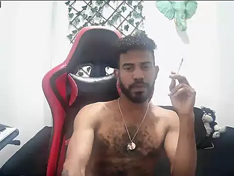 alberthot11 online show from November 2025 08:23:02 PM