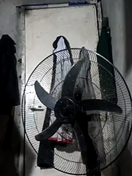 Snapshot of Sweet-Jhonna chatting on December 2025 03:51:01 PM Sweet-Jhonna online show from December 2025 03:51:01 PM