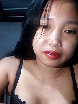 Snapshot of Sweet-Jhonna chatting on December 2025 05:32:01 PM Sweet-Jhonna online show from December 2025 05:32:01 PM