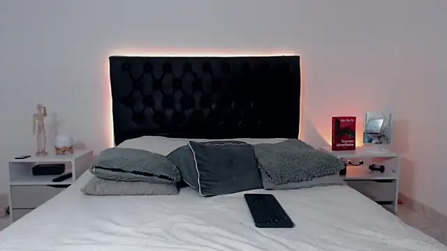 Snapshot of ray_Weeed chatting on November 2025 12:35:01 AM ray Weeed online show from November 2025 12:35:01 AM